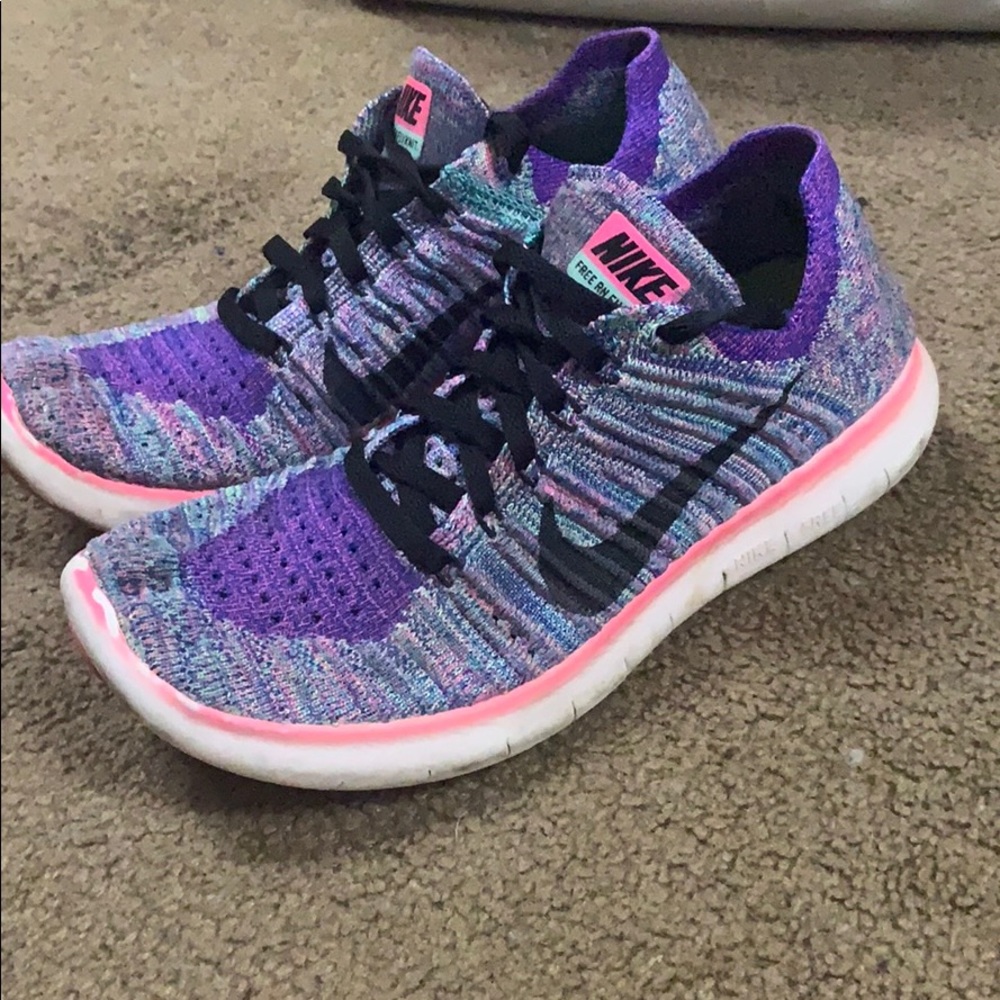 Nike free run fly knit size 6 1/2